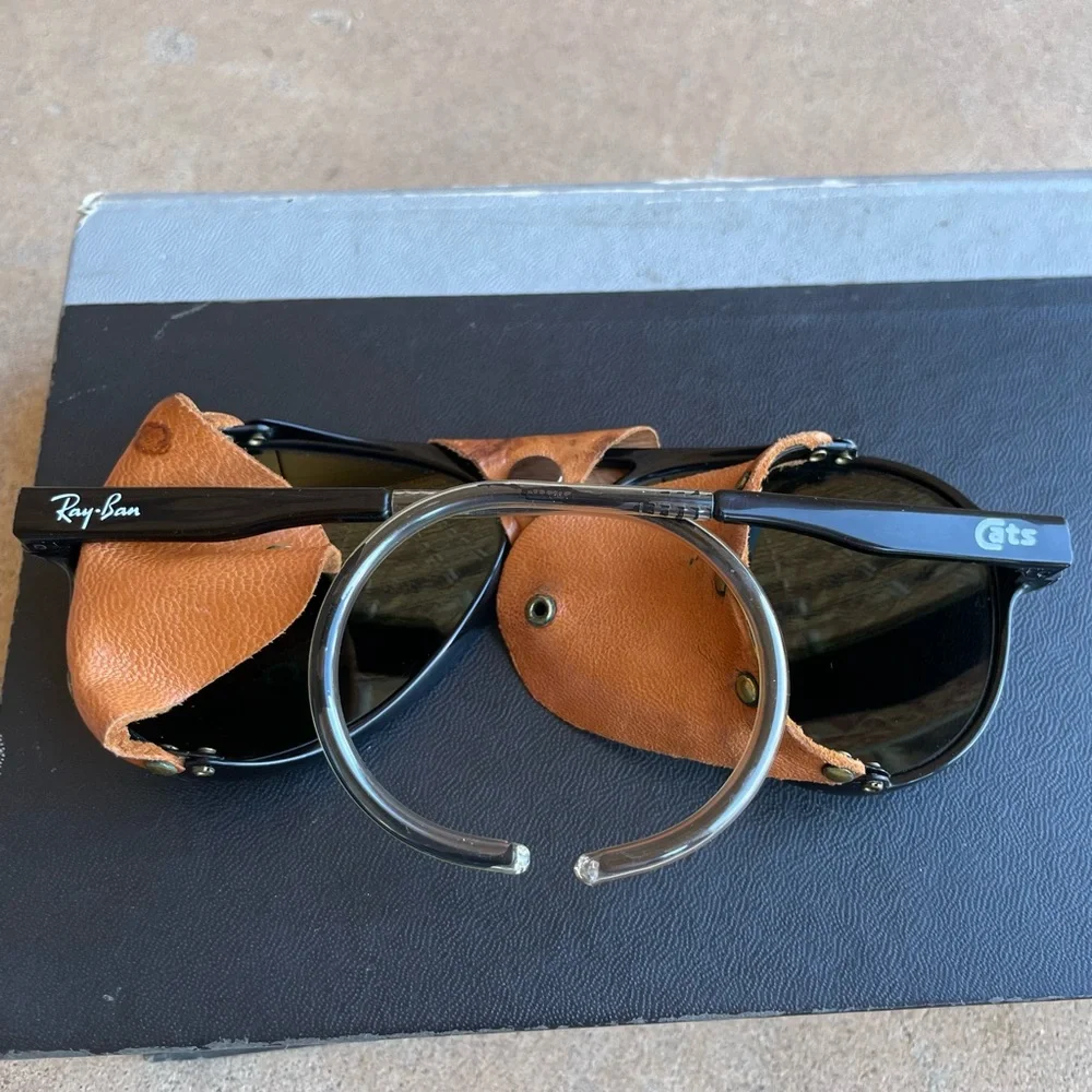 Vintage Ray Ban Bausch & Lomb Sunglasses GLACIER ARCTIC CATS LEATHER‎ SKI Logo
